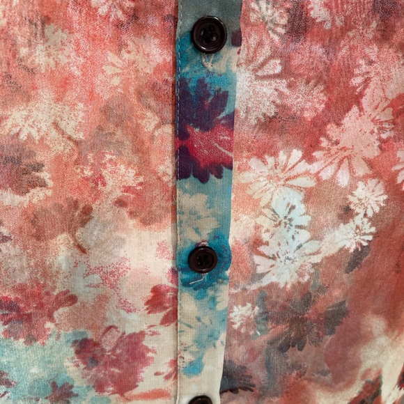 It’s Like Wearing Art Semi Sheer Blouse - Picture 6 of 8